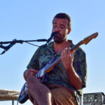 Sul Informação - Nestes concertos de Miguel Araújo, o palco é a areia e o cenário a Ria Formosa