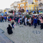 Sul Informação - Tradição cumpriu-se: centenas de pessoas provaram o bolo-rei gigante em Loulé