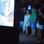 Sul Informação - Noite Black & White levou um mar de gente a Carvoeiro [fotogaleria]
