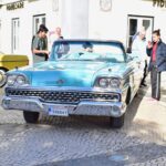 Sul Informação - Carros clássicos voltaram a “movimentar” a baixa de Faro