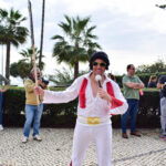 Sul Informação - Fotogaleria: Carnaval Trapalhão teve “casa” cheia com Xico Barata em Armação de Pêra