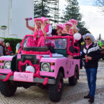 Sul Informação - Fotogaleria: Carnaval Trapalhão teve “casa” cheia com Xico Barata em Armação de Pêra