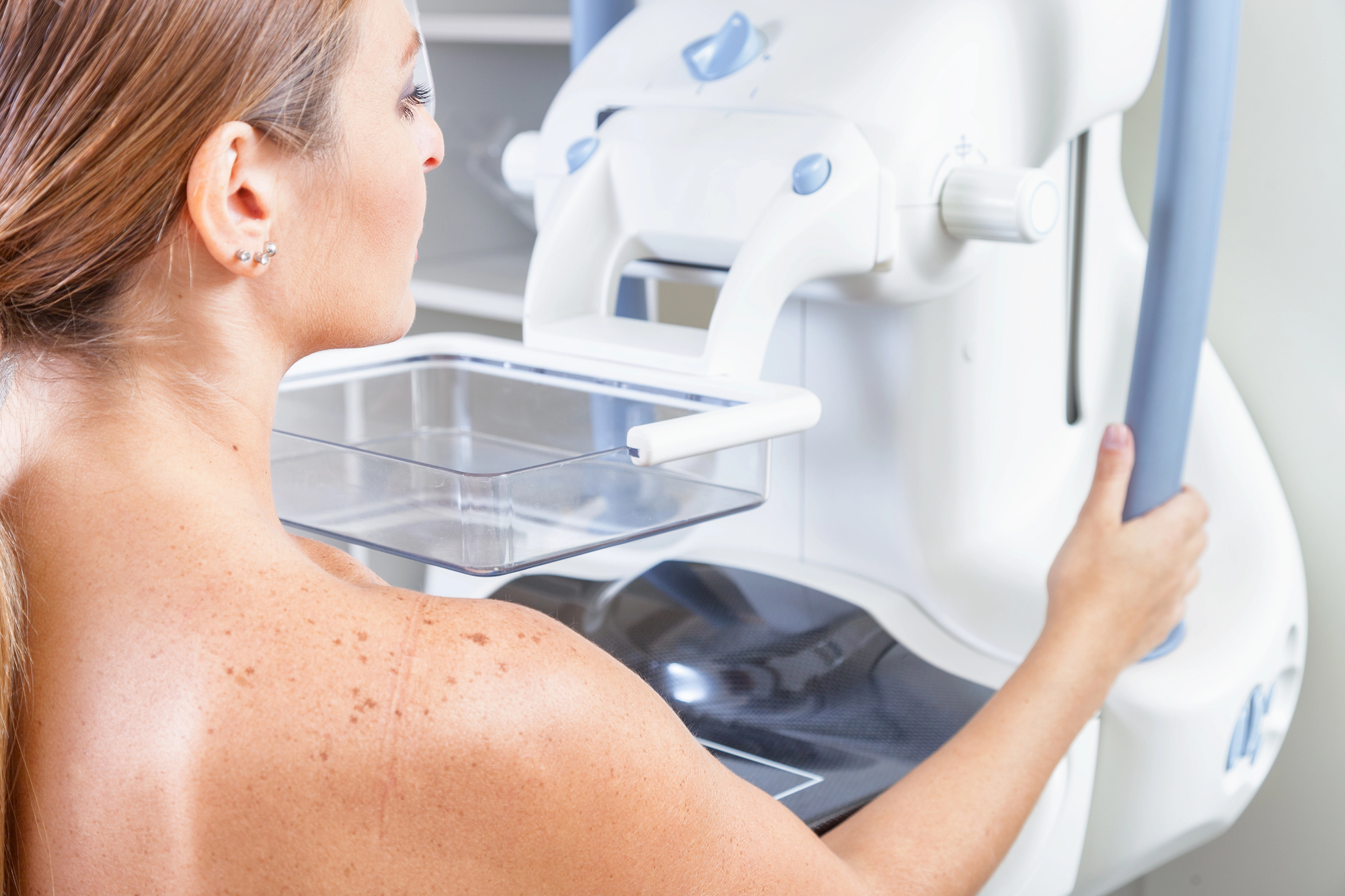 Sul Informação - Mais 400 mil mulheres terão acesso ao rastreio gratuito do cancro da mama