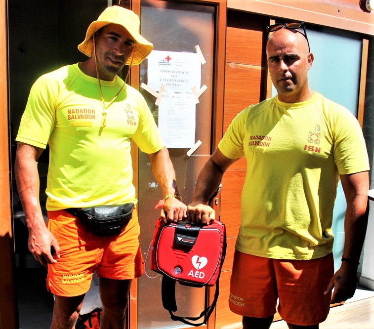 Sul Informação - Praias de Castro Marim voltam a ter desfibrilhadores e quem os sabe utilizar