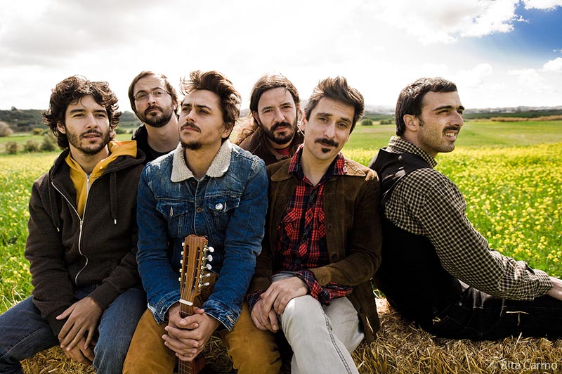 Sul Informação - Fnac Faro abre com muita música portuguesa ao vivo