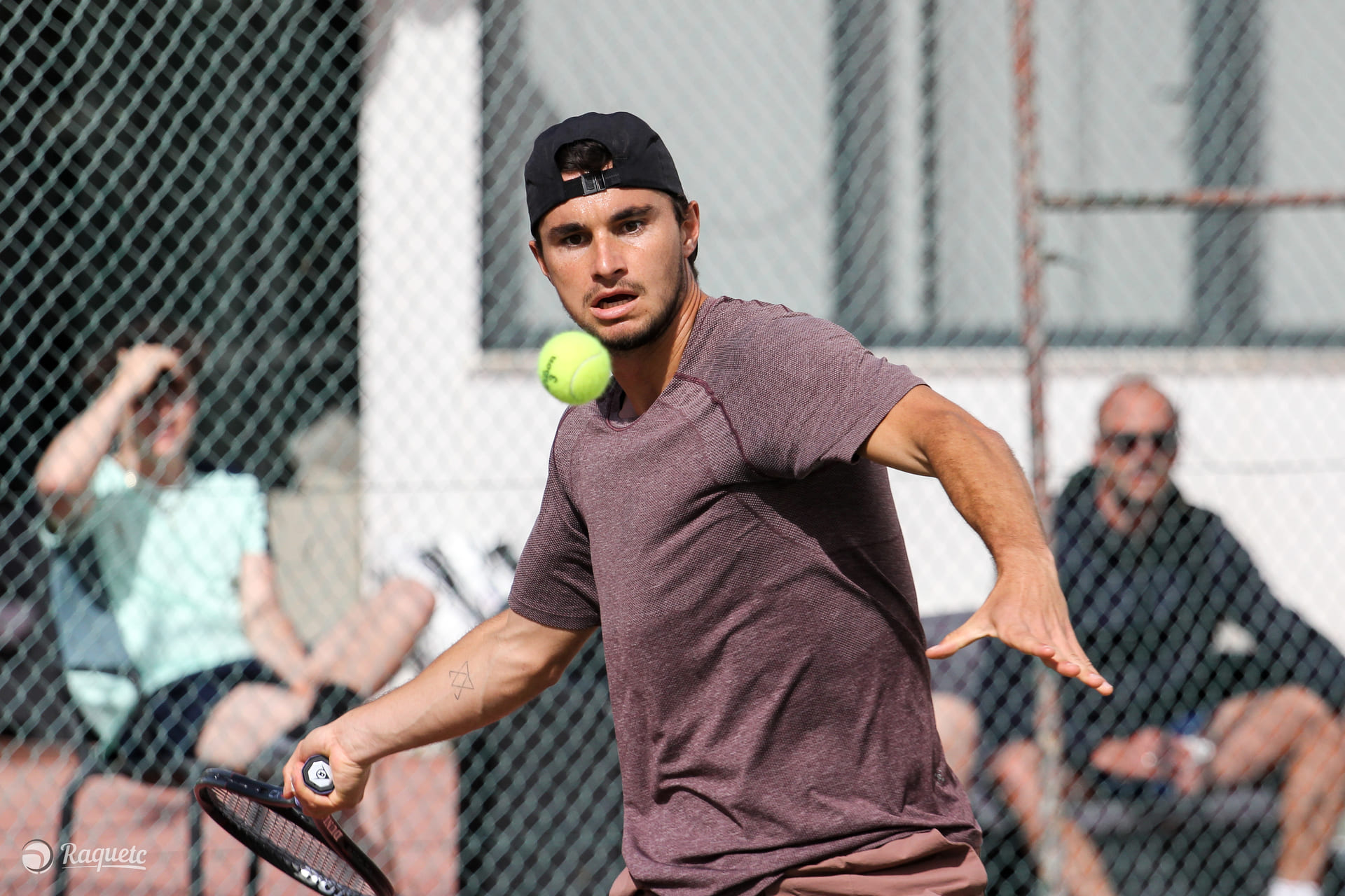Sul Informação - Duarte Vale e Henrique Rocha marcam duelo português na segunda ronda do Faro Open