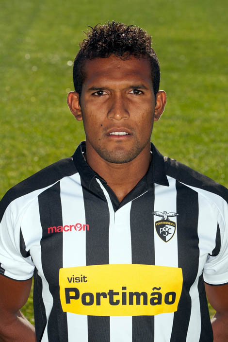 Sul Informação - Portimonense ganha com dois golos de Dyego Sousa