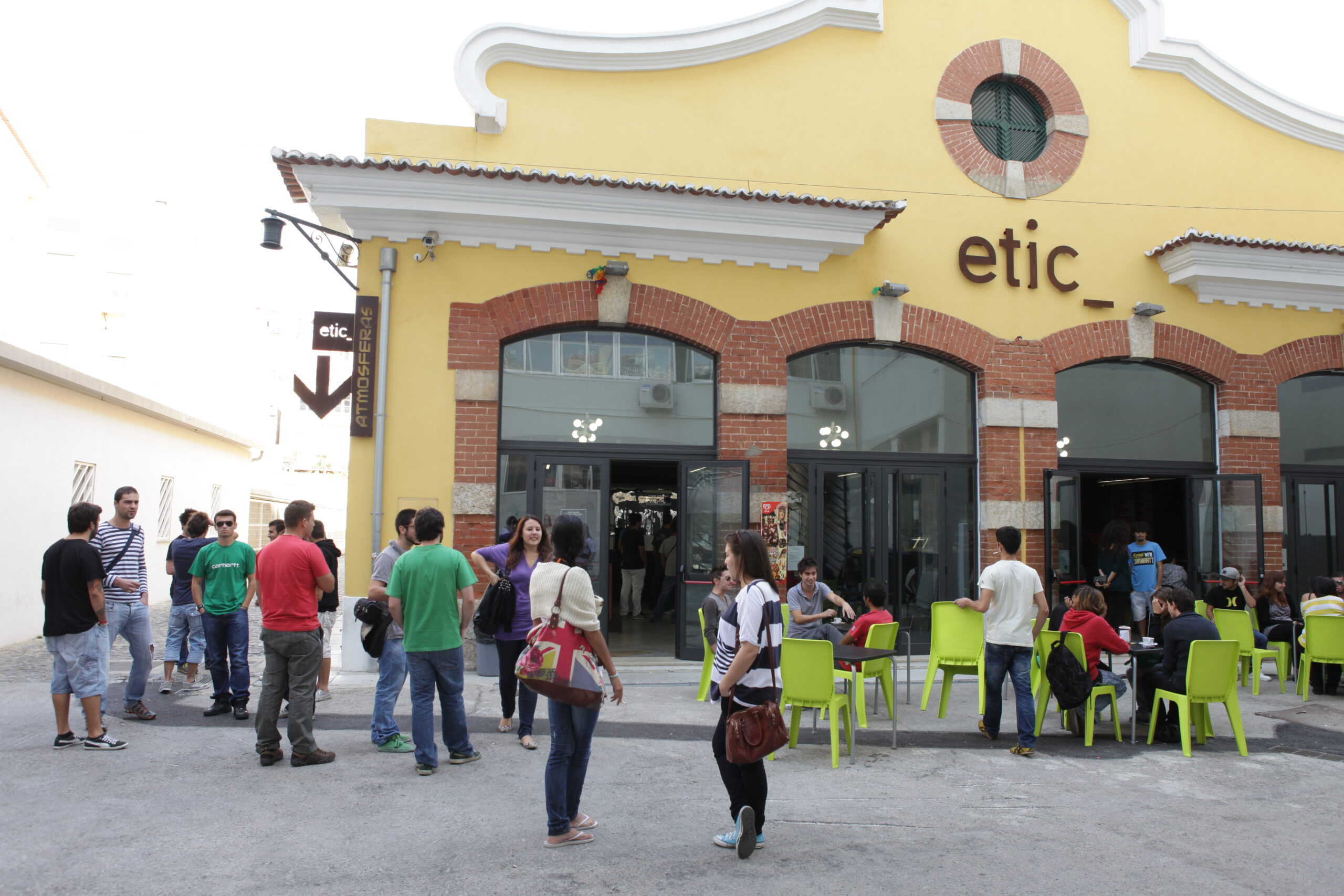 Sul Informação - Alunos da ETIC_Algarve já podem fazer “Top Up Year” em Lisboa