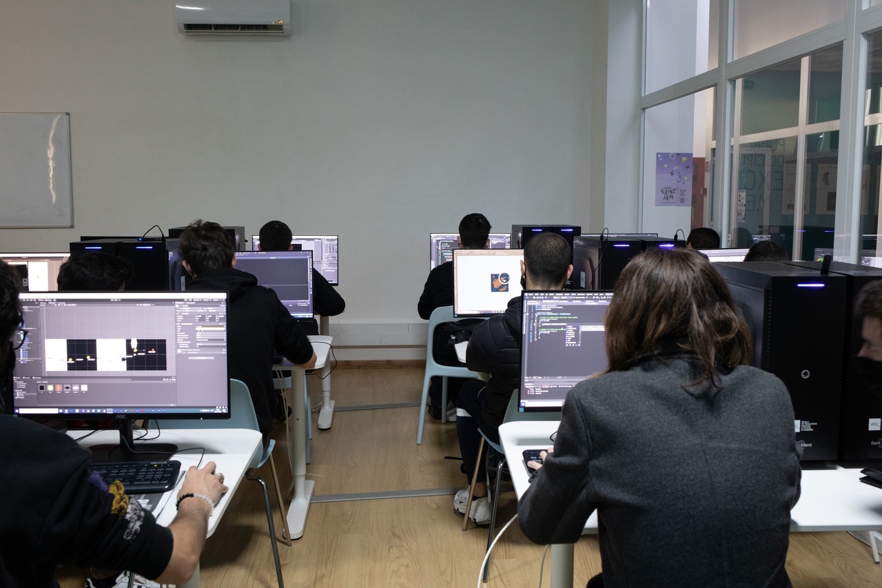 Sul Informação - ETIC_Algarve Global Game Jam junta 60 jovens para criar videojogos em menos de 48 horas