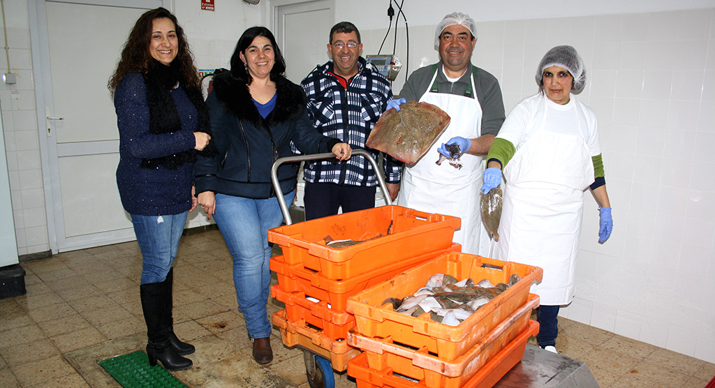 Sul Informação - Cabaz «FrescoMar» está a levar a Praça do Peixe a casa dos algarvios