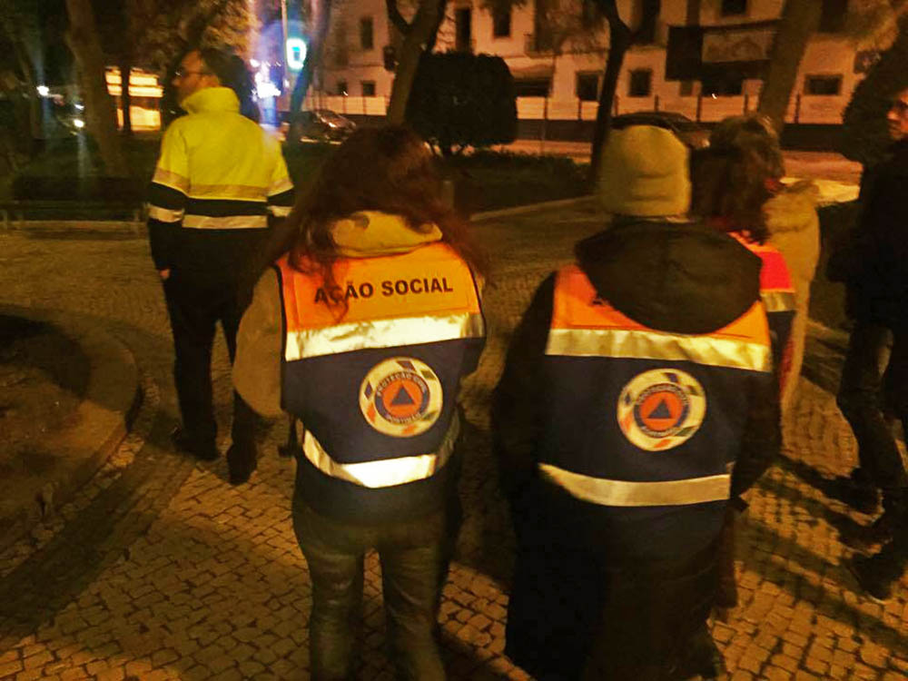 Sul Informação - Portimão: Equipas de rua apoiaram sem abrigo e realojaram dez pessoas durante a vaga de frio