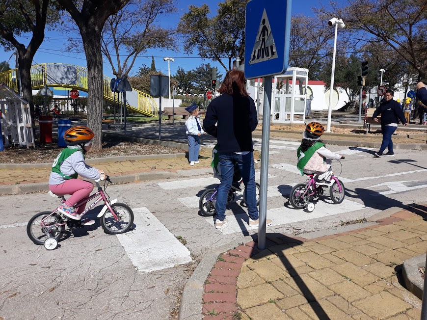 Sul Informação - Crianças de Albufeira voltam à escola… de trânsito