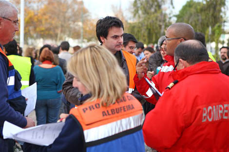Sul Informação - Câmara de Albufeira fez exercício de evacuação dos Paços do Concelho