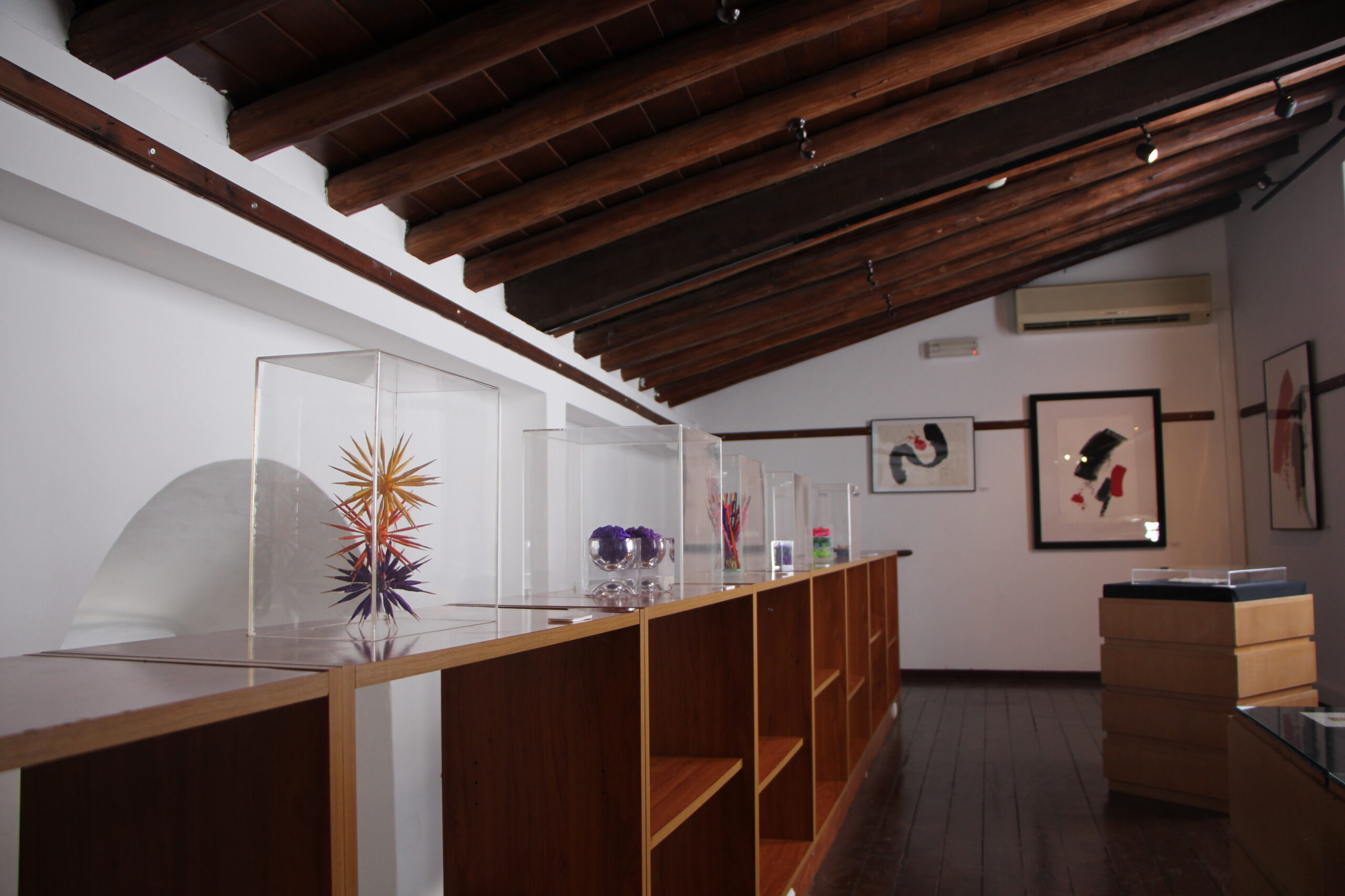 Sul Informação - Biblioteca Municipal de Alcoutim recebe exposição de artes plásticas