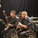 Sul Informação - Diogo Infante e Orquestra Clássica do Sul encantaram Gambelas com a “História do Soldado”