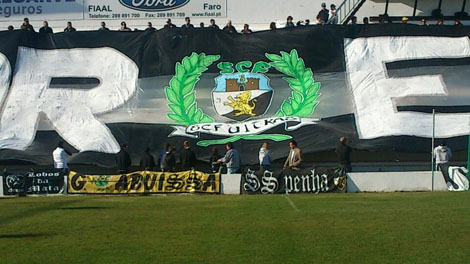 Sul Informação - Farense goleia a Oliveirense em jogo da Liga 2