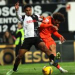 Sul Informação - Farense empata Vitória aos 90+8 e deixa zona de despromoção direta