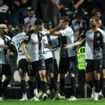 Sul Informação - Farense empata Vitória aos 90+8 e deixa zona de despromoção direta