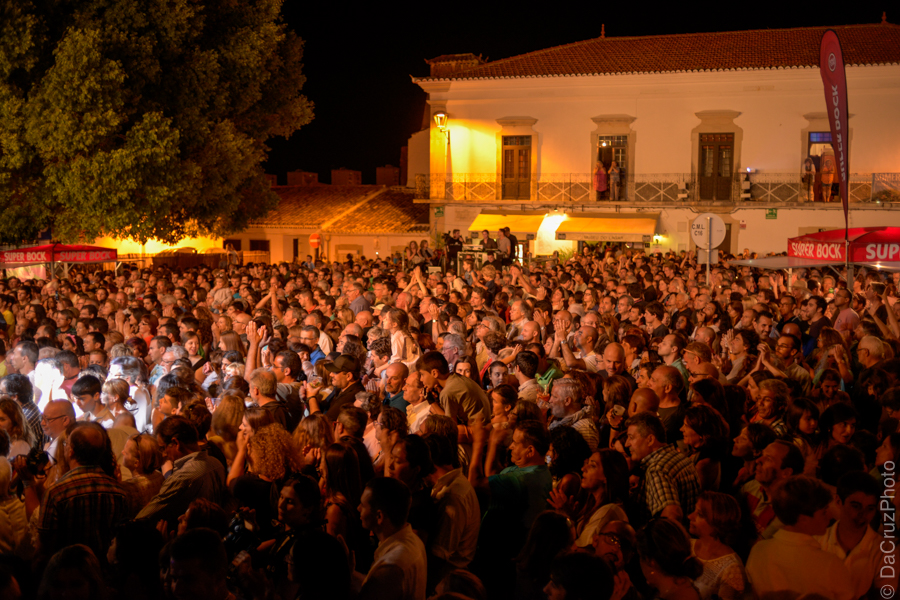 Sul Informação - Festival Med levou milhares a Loulé e esgotou lotação  (com fotos)