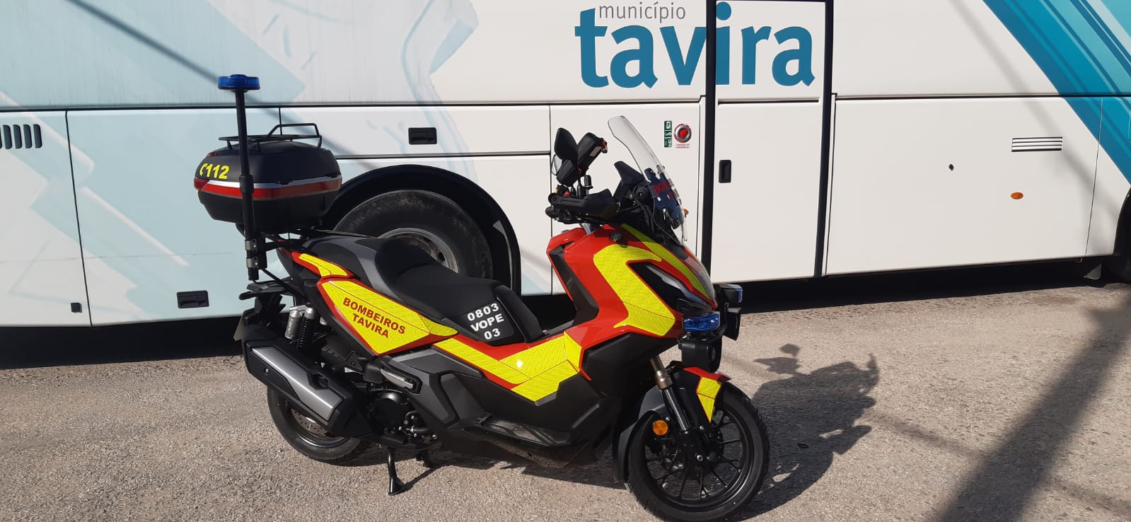 Sul Informação - Bombeiros de Tavira ganham mota para acudir a situações de emergência pré-hospitalar