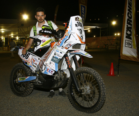 Sul Informação - Dakar2013: Motard francês morre ao chocar com carro da polícia chilena