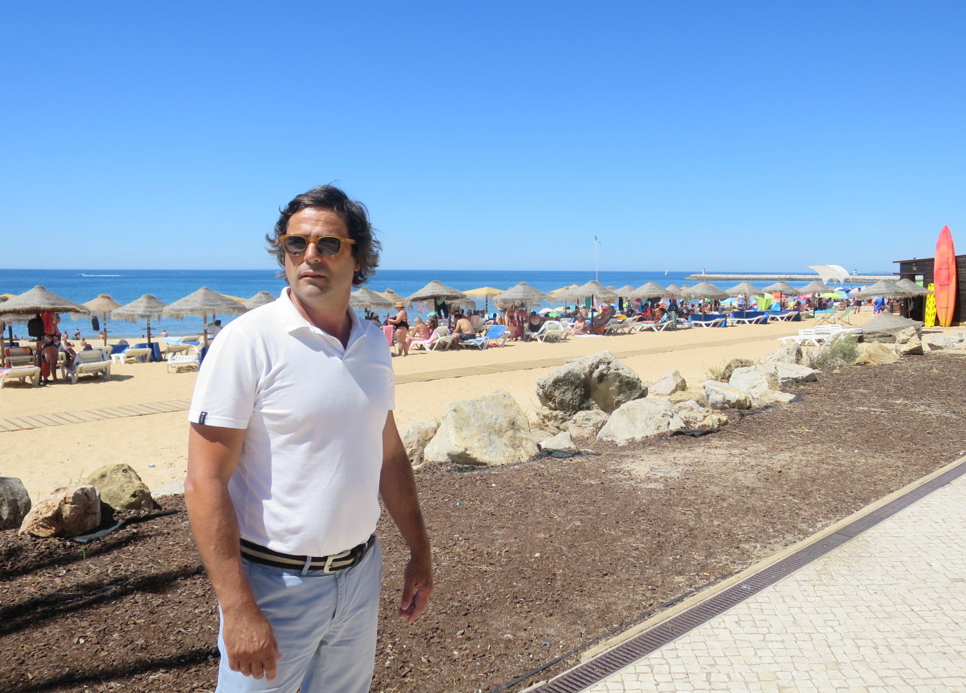 Sul Informação - Telmo Pinto quer que Câmara invista na frente de mar de Quarteira