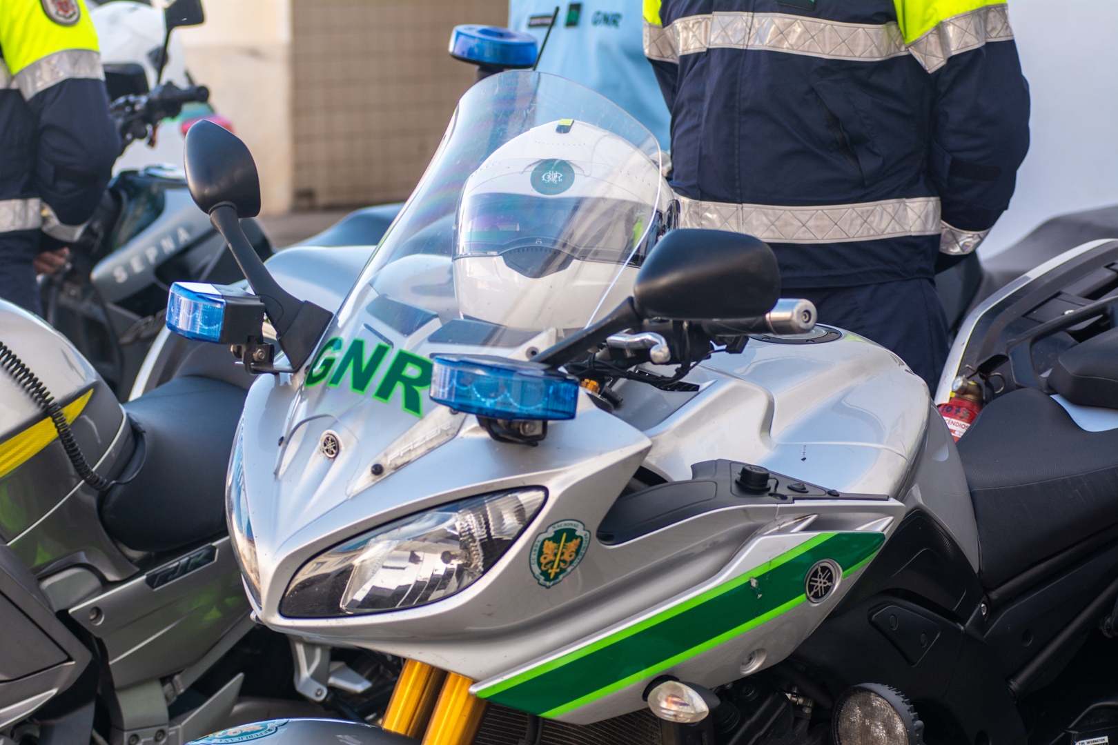 Sul Informação - GNR algarvia detém 18 pessoas por condução com álcool e multa 449 por velocidade a mais