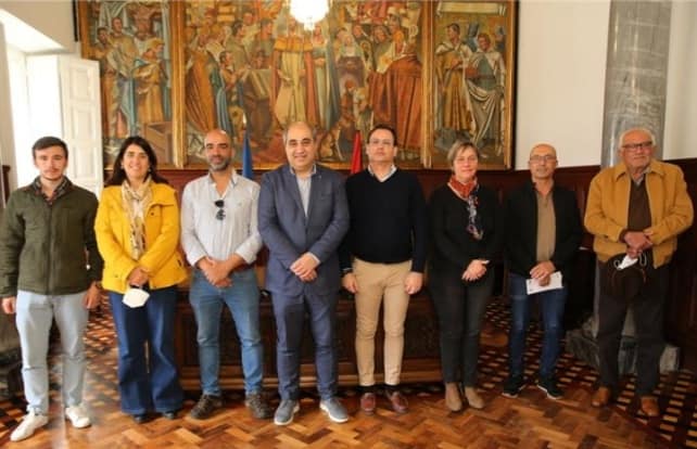 Sul Informação - Três Grupos Corais do concelho de Beja vão ter “novos” fardamentos