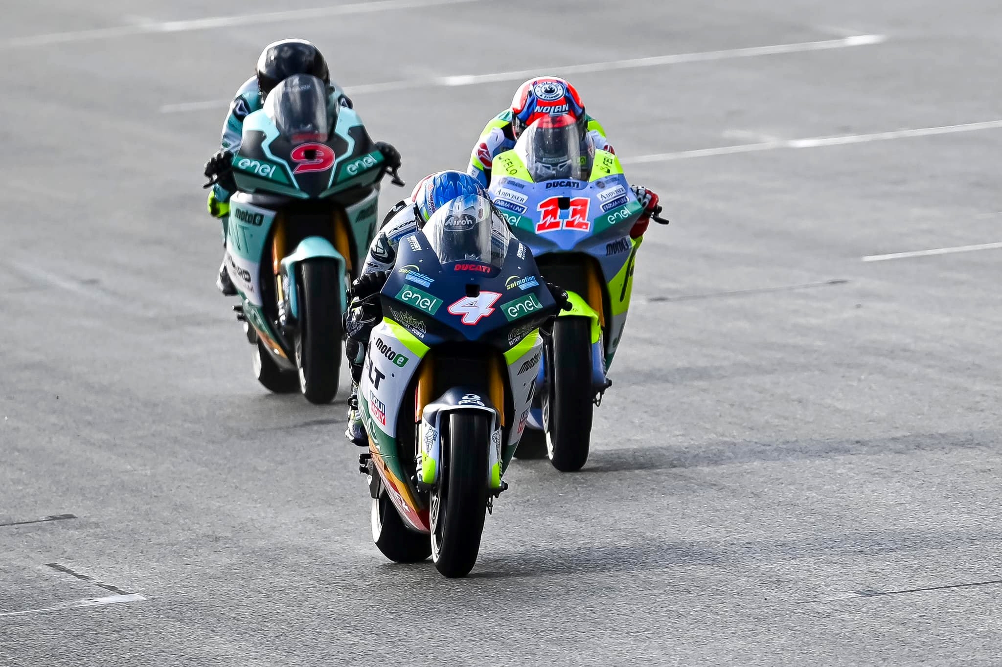 Sul Informação - Garzó e Alonso fecham testes no Autódromo Internacional do Algarve à frente da concorrência