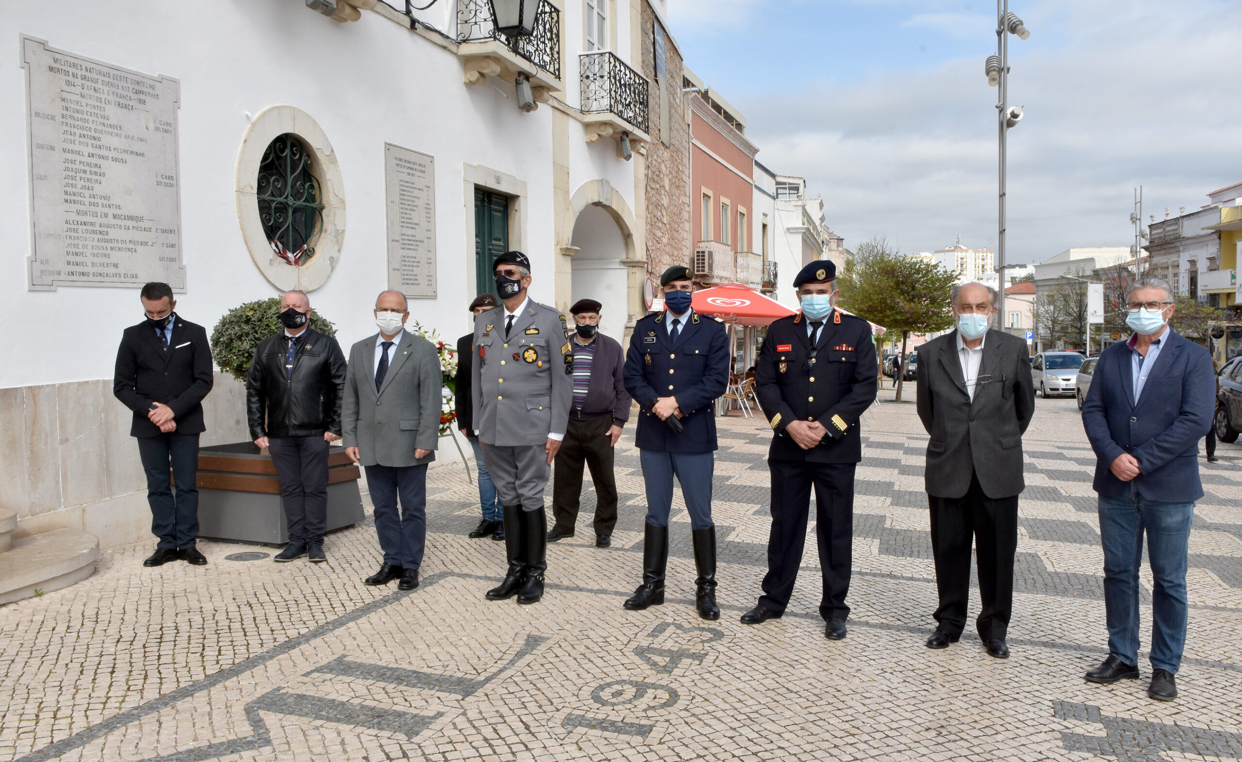 Sul Informação - Loulé homenageou soldados do concelho no Dia do Combatente