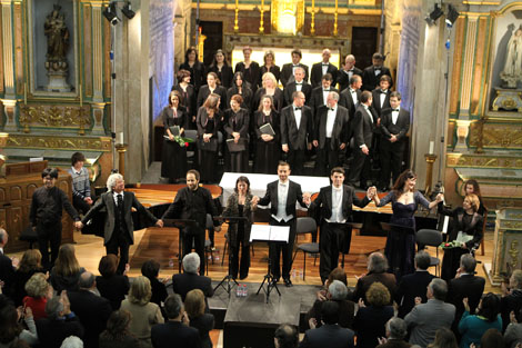 Sul Informação - Igreja matriz de Sines aplaude de pé a abertura do 8.º Festival Terras Sem Sombra