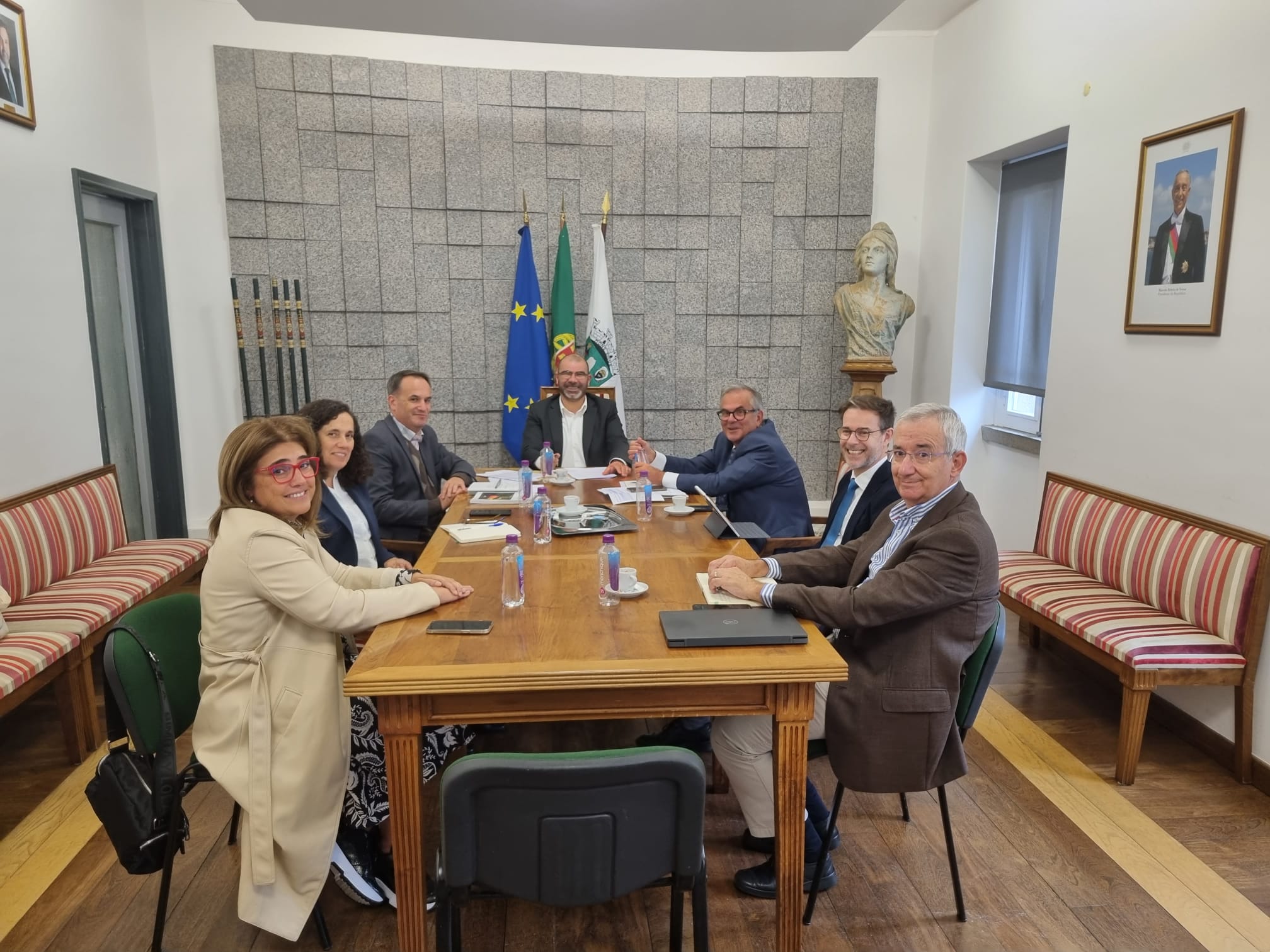 Sul Informação - Monchique recebeu secretário de estado da Administração Local e Ordenamento do Território