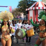 Sul Informação - Até os cães tiram selfies no Carnaval de Loulé
