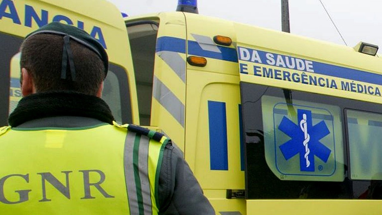 Sul Informação - Homem de 38 anos morre em colisão entre mota e automóvel em Vila do Bispo