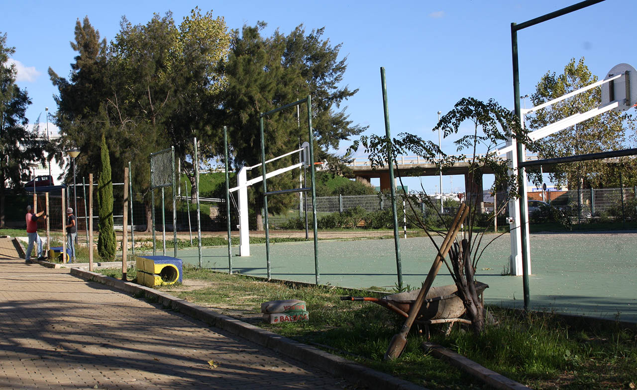 Sul Informação - Olhão: Obras no polidesportivo da Escola João da Rosa começaram esta segunda-feira