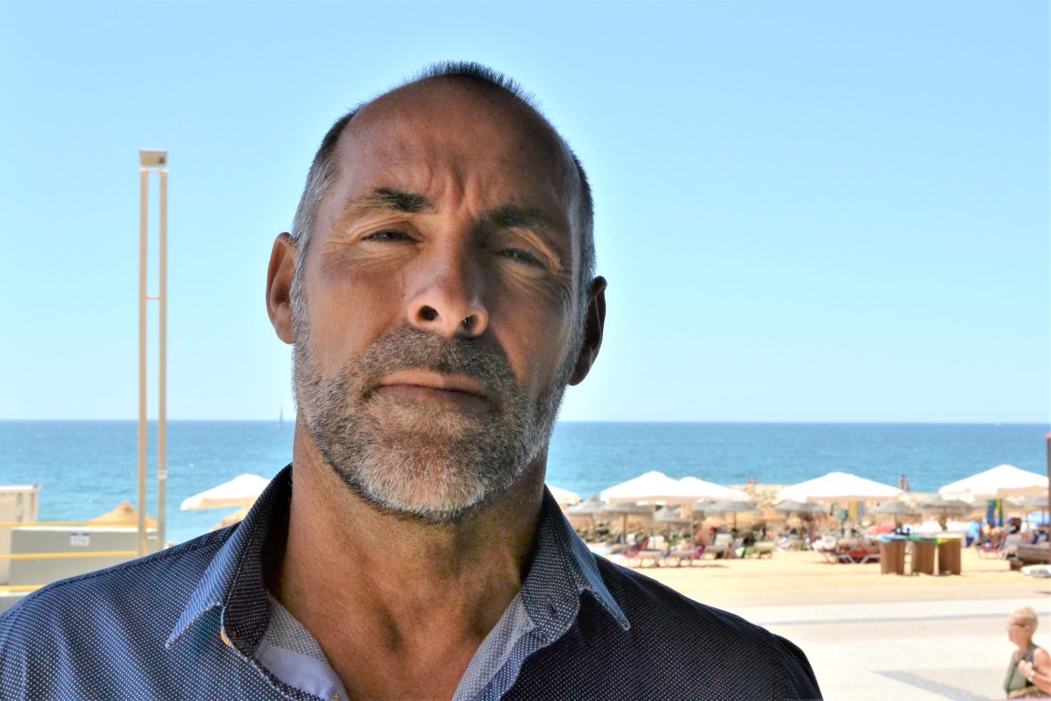Sul Informação - Associação da Hotelaria de Portugal «preocupada» com ameaça de fecho da base da Ryanair em Faro