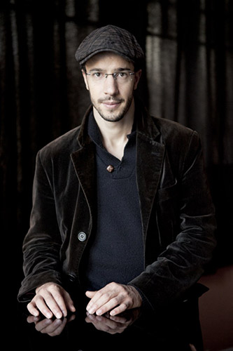 Sul Informação - Pianista Júlio Resende revisita obra de Amália no Teatro das Figuras
