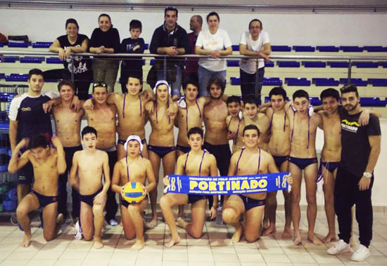 Sul Informação - Juvenis da Portinado passam em 1º à fase seguinte do Nacional de Polo Aquático
