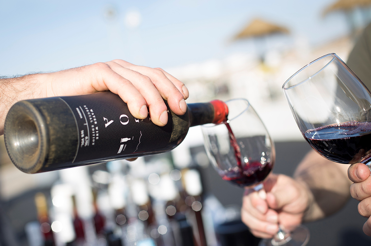 Sul Informação - Vinho de Lagoa desafia para outras experiências até ao fim do Verão