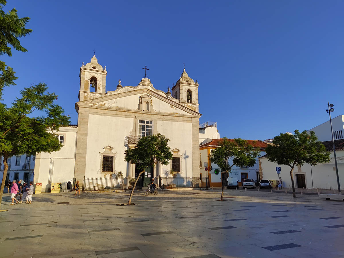 Sul Informação - Projeto SuStowns vai envolver empresários locais, residentes e turistas-residentes de Lagos