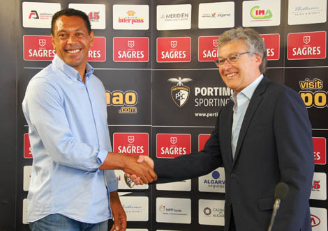 Sul Informação - Lázaro Oliveira renova como treinador do Portimonense