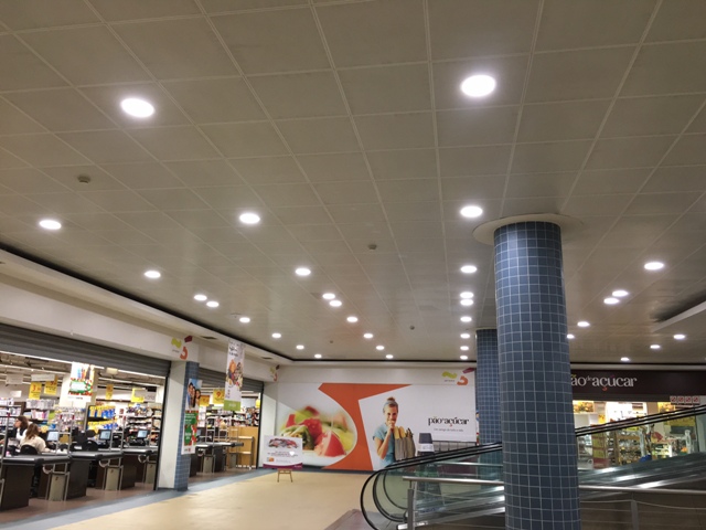 Sul Informação - Mercado Municipal de Faro poupa 20 mil euros por ano com nova iluminação LED