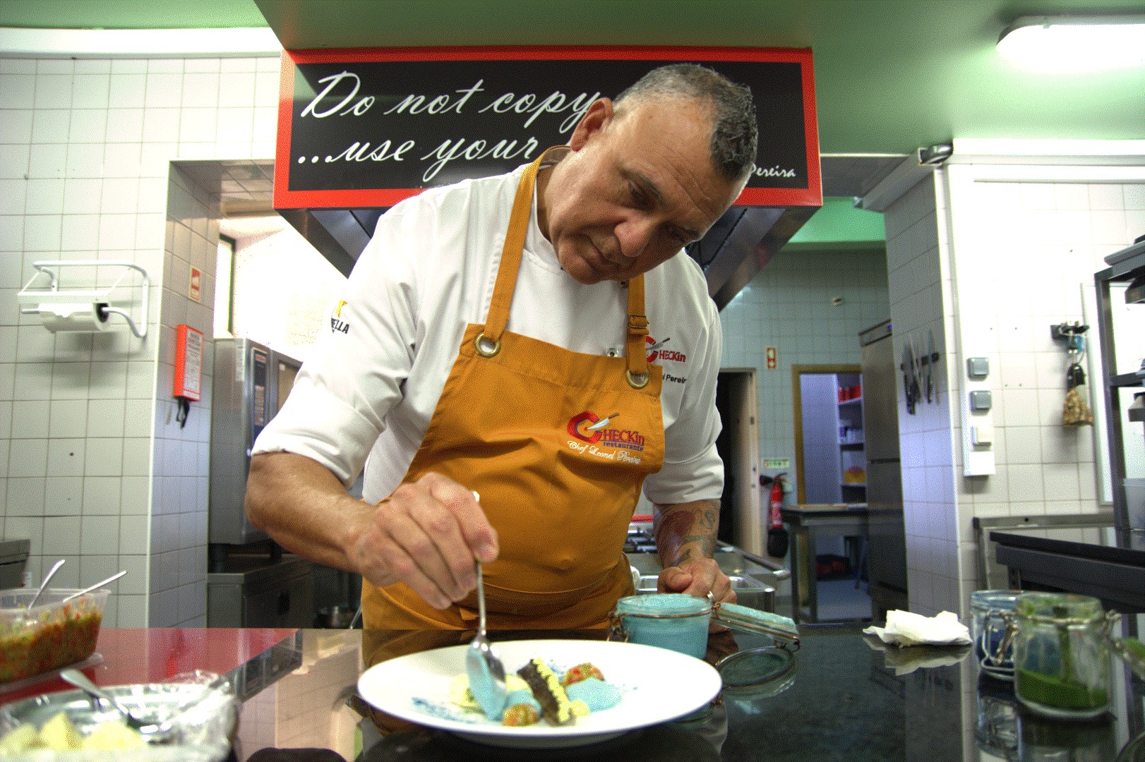 Sul Informação - Futuros chefes de cozinha mergulham no admirável mundo novo das microalgas