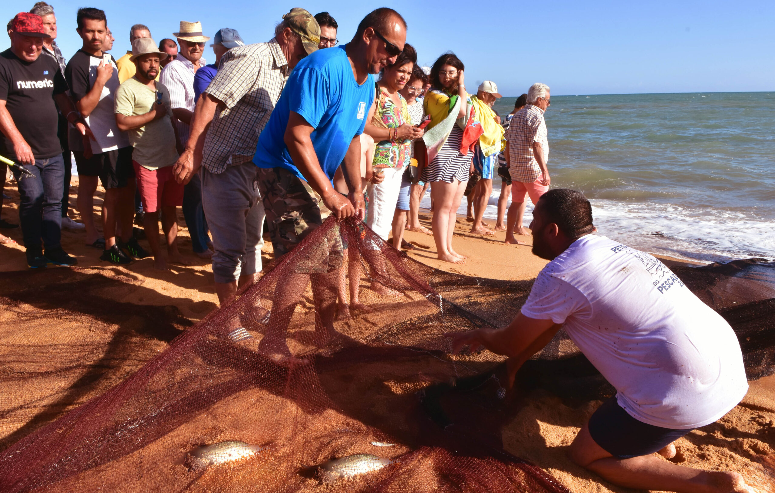 Sul Informação - Quarteira serve “Petiscos do Pescador” ao som de Zé Amaro, Iris e Deejay Telio