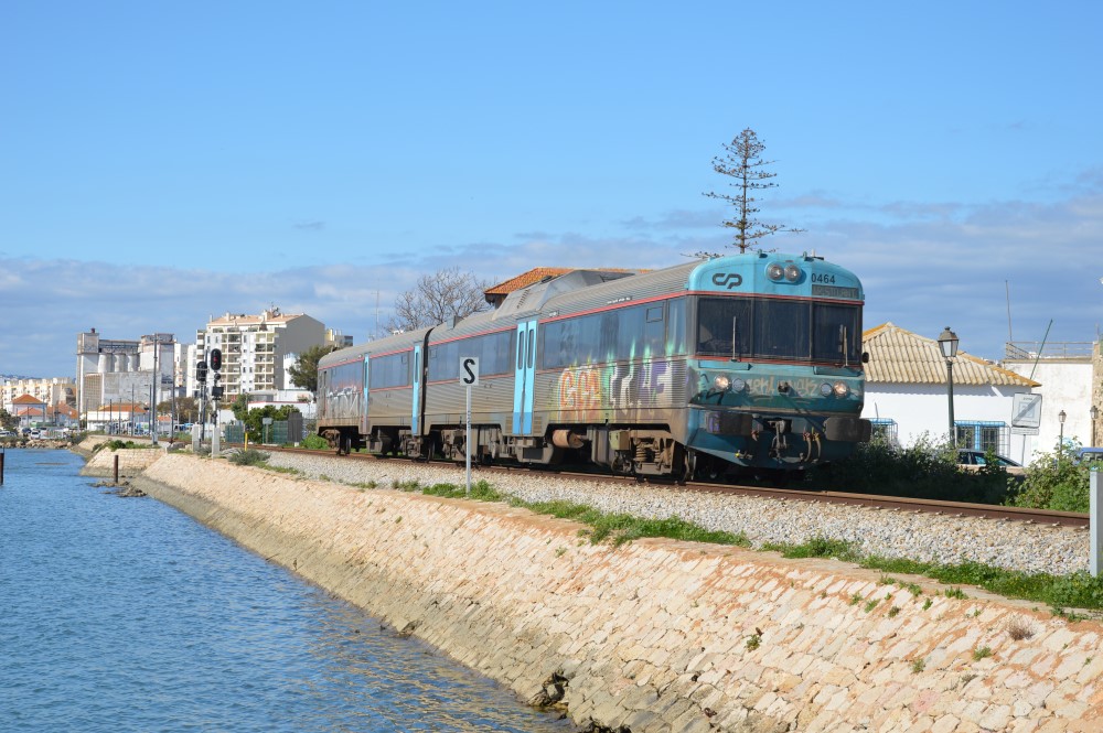 Sul Informação - PSD diz que supressões estão a “suicidar” a ferrovia no Algarve