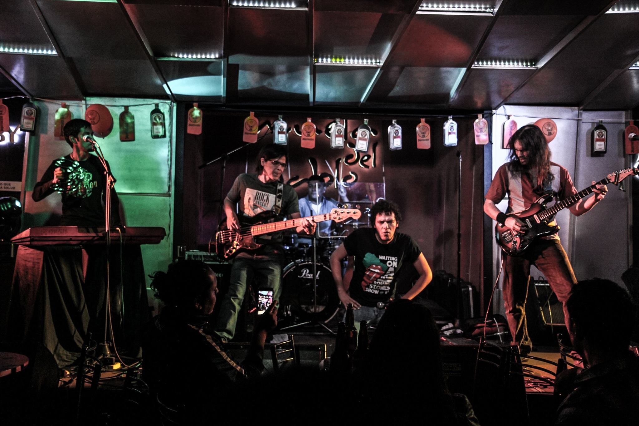 Sul Informação - Banda boliviana leva ritmos do folclore latino e rock a Loulé e Quarteira