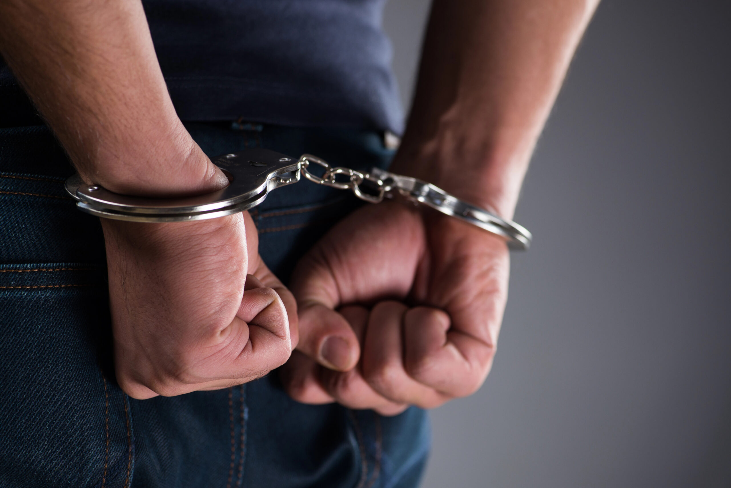 Sul Informação - GNR detém homem por tráfico e apreende mais de 1400 doses de droga em Quarteira