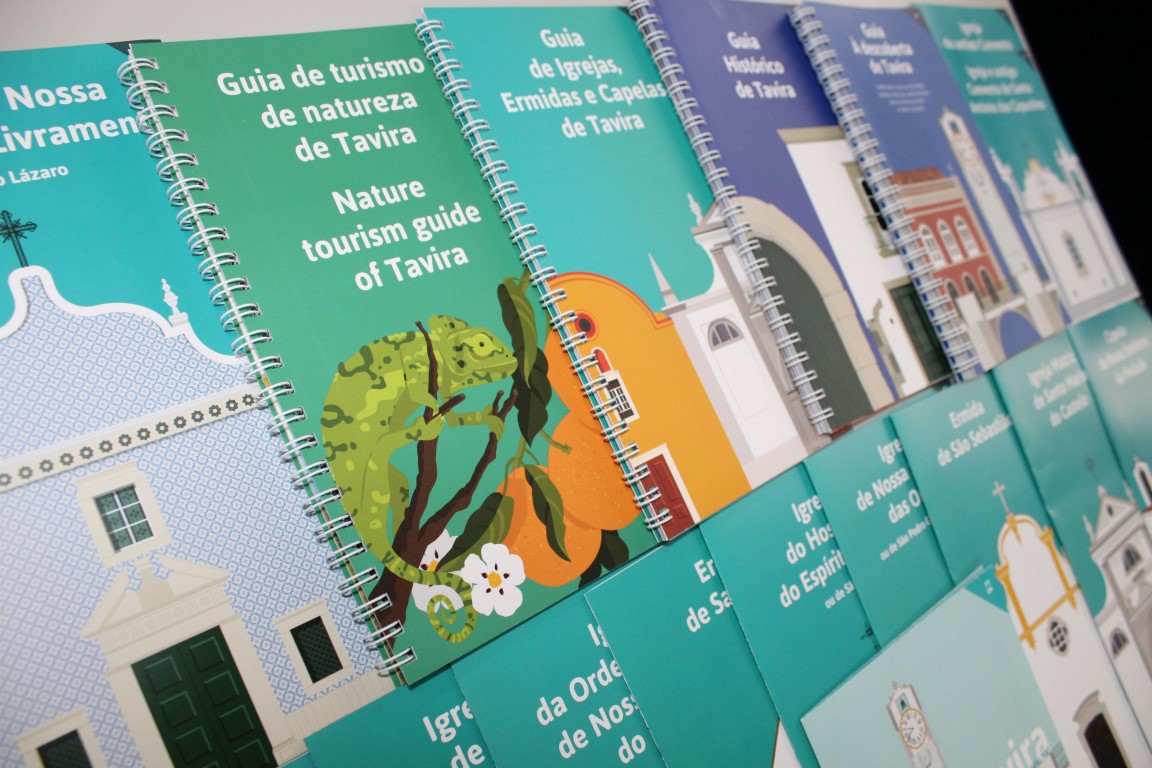 Sul Informação - Novos mupis, guias e sinalética ajudam à promoção turística de Tavira
