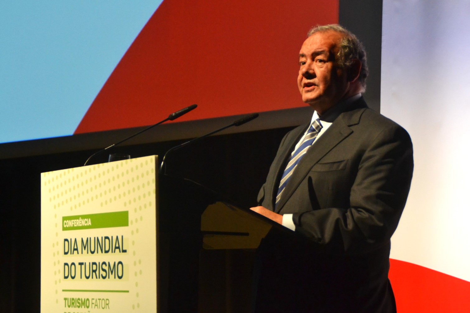 Sul Informação - Ministro da Economia anuncia reforço de 30 milhões de linha para o turismo no Algarve