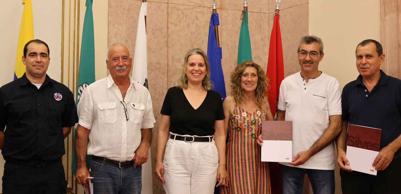 Sul Informação - Silves reforça apoios anuais às corporações de bombeiros de Silves e de Messines